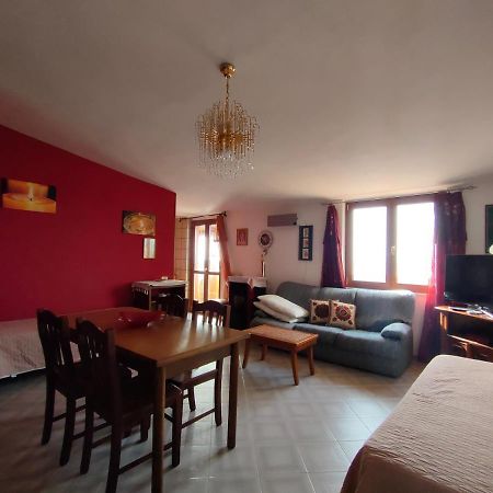Appartamento Orizzonte Stromboli Тропеа Екстериор снимка